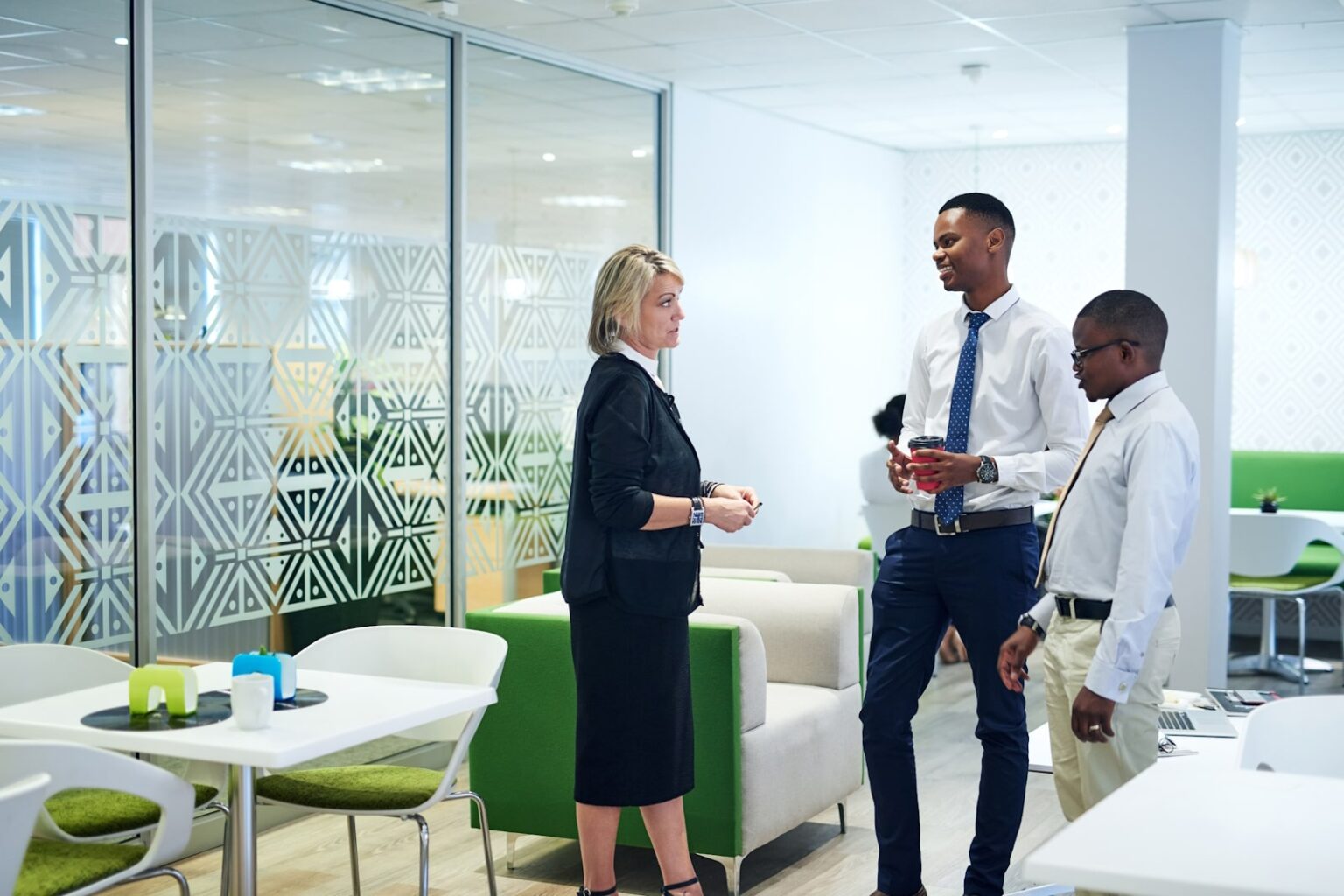 Experiential Offices: Customised Interior Design Solutions - TKI