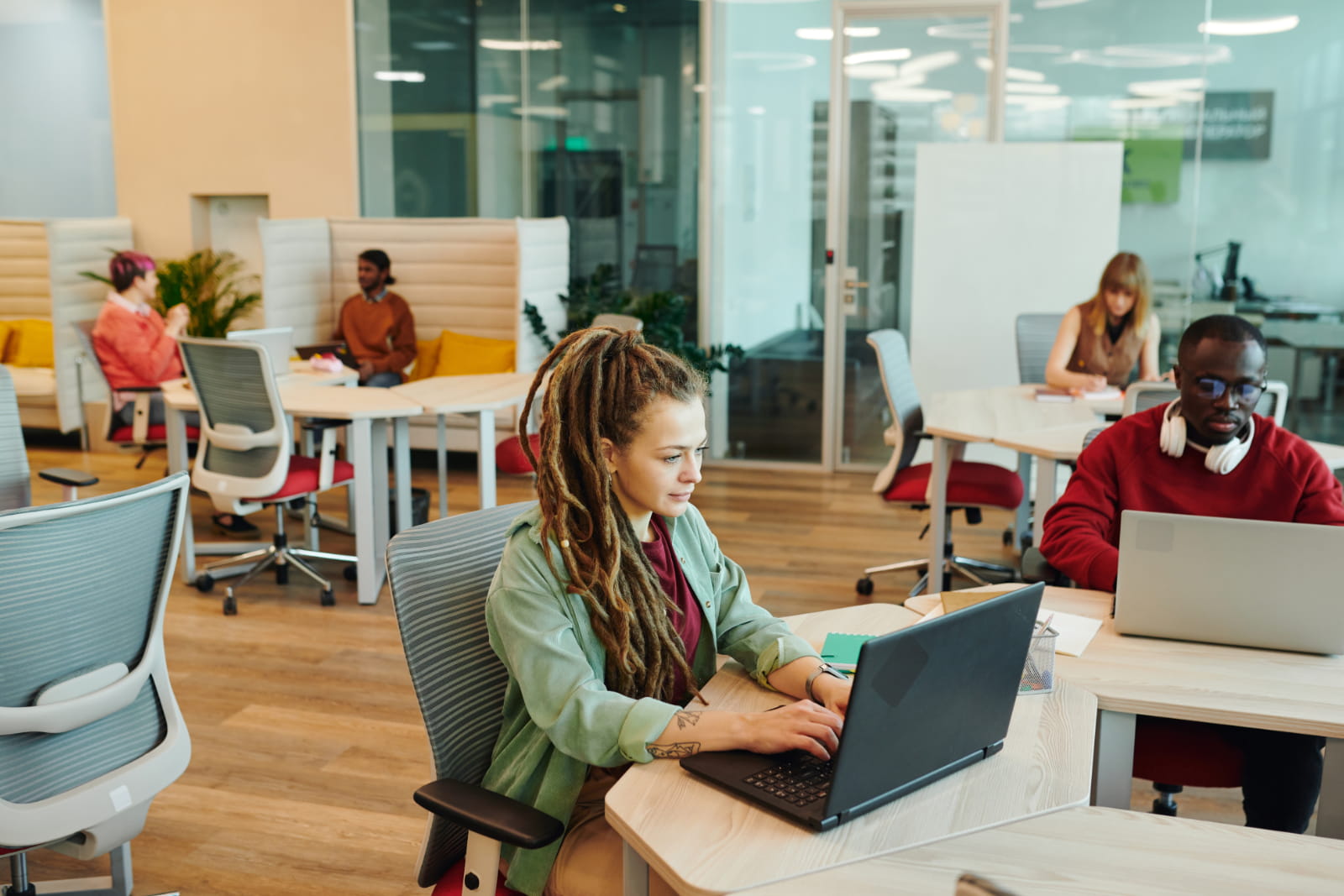 how hybrid work is changing office design
